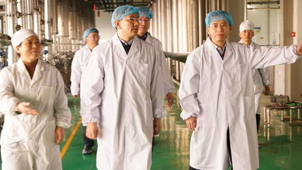 甘肃国投集团党委副书记、总经理马万荣带队到佛慈集团开展春节前走访慰问